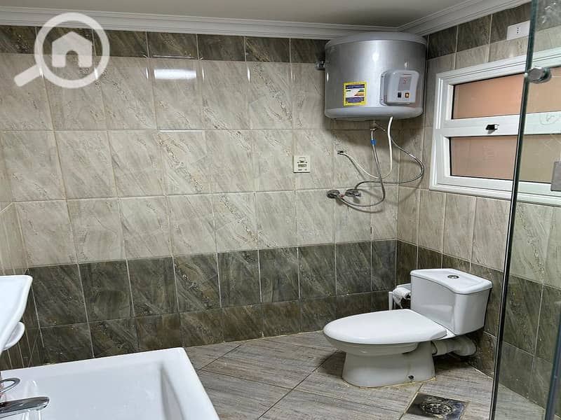 17 d2bfeeb2-348f-43b1-8594-3c67ada03f90. jpeg