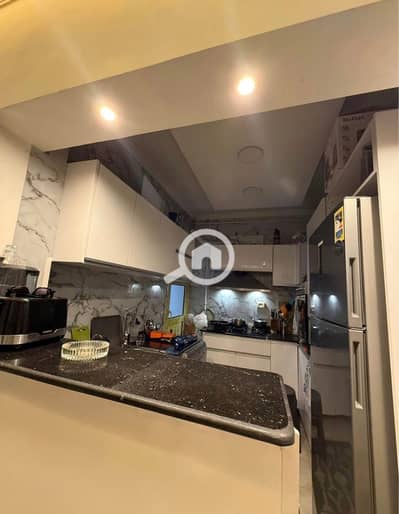 3 Bedroom Flat for Sale in New Cairo, Cairo - 577028866_122175098258773022_5360261341899262662_n. jpg 3 Bedroom Flat for Sale in New Cairo, Cairo - 577028866_122175098258773022_5360261341899262662_n. jpg