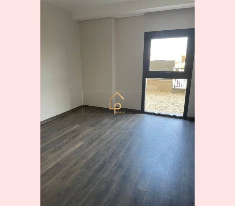 5 WhatsApp Image 2025-10-30 at 4.48. 29 PM (2). jpg