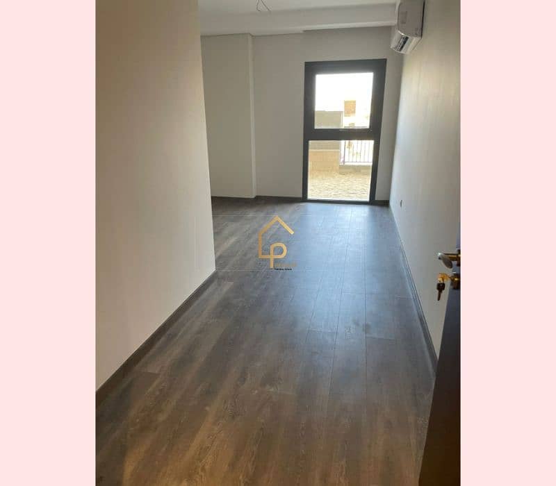 7 WhatsApp Image 2025-10-30 at 4.48. 30 PM (2). jpg