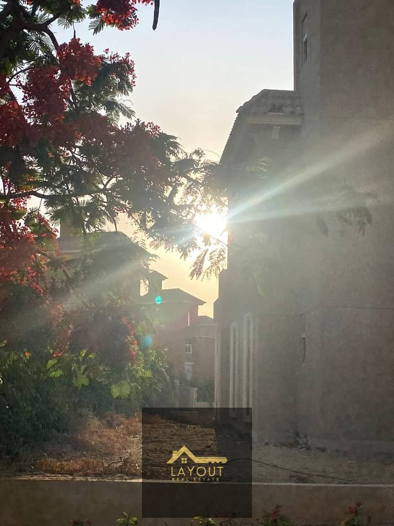 14 8adeeb8d-f46a-4a26-adc6-5f9a8bafbf29. jpg