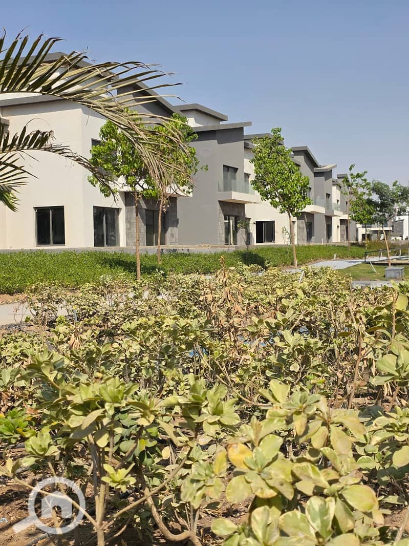 2 WhatsApp Image 2025-10-28 at 6.56. 39 PM. jpeg