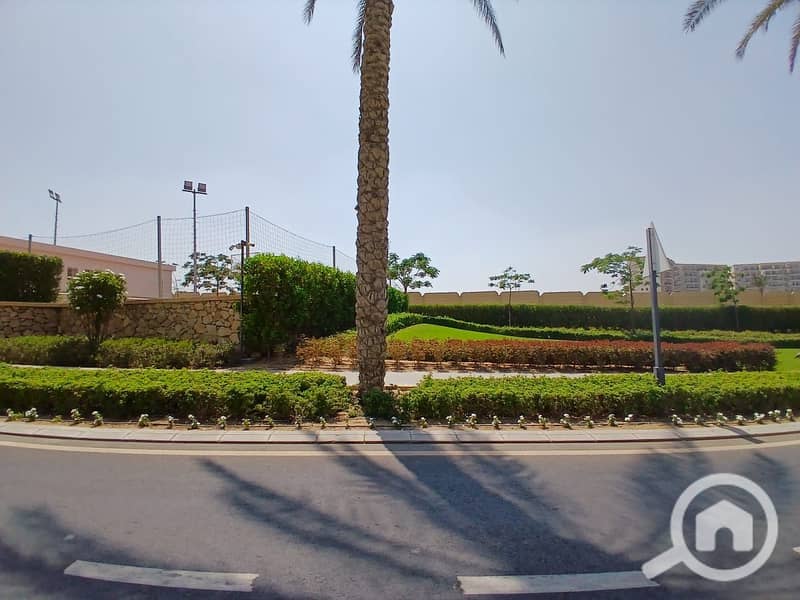 2 7375c848-a38d-41bb-b3f6-fcd5df46c701. jpg