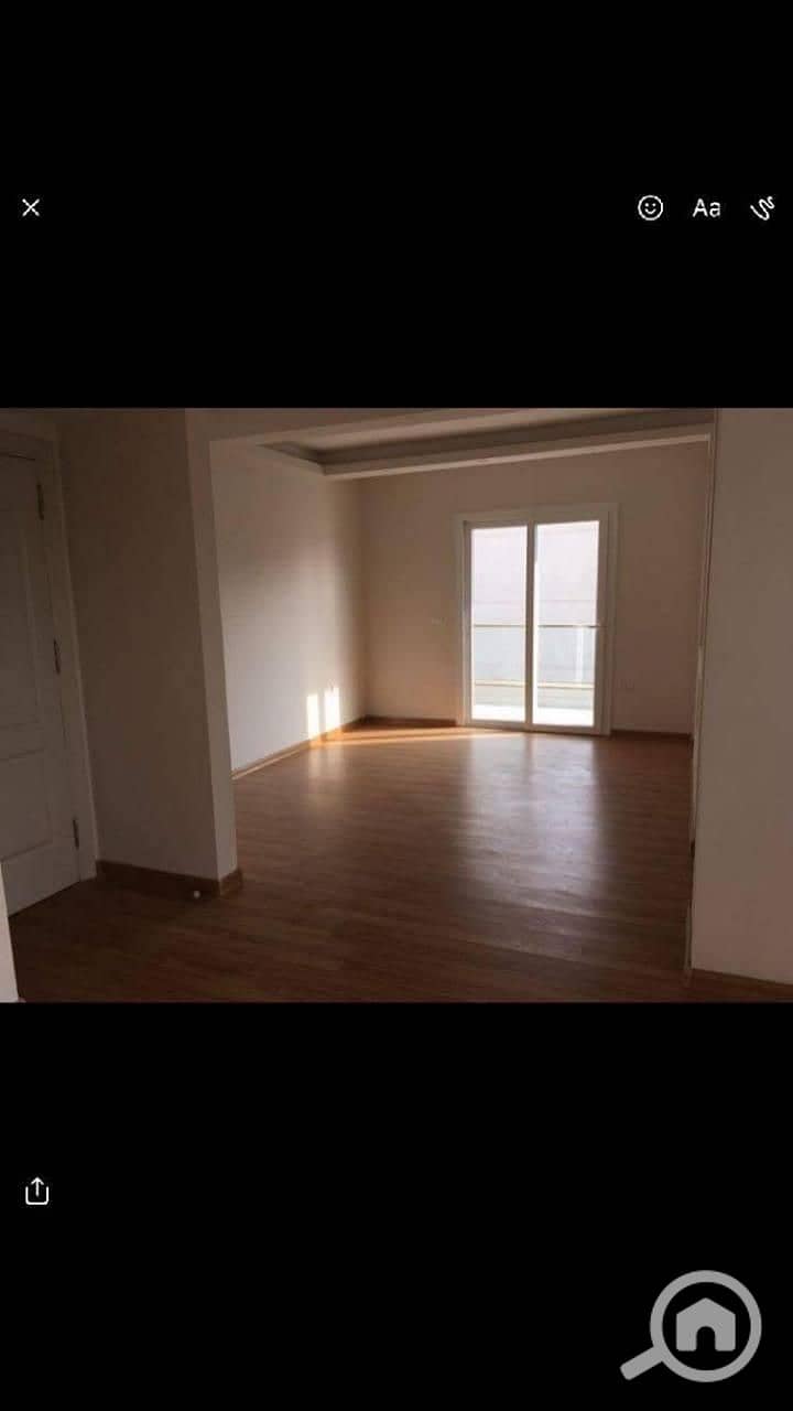 5 9c39db04-fbae-40ed-af7e-2324f8638a06. jpg