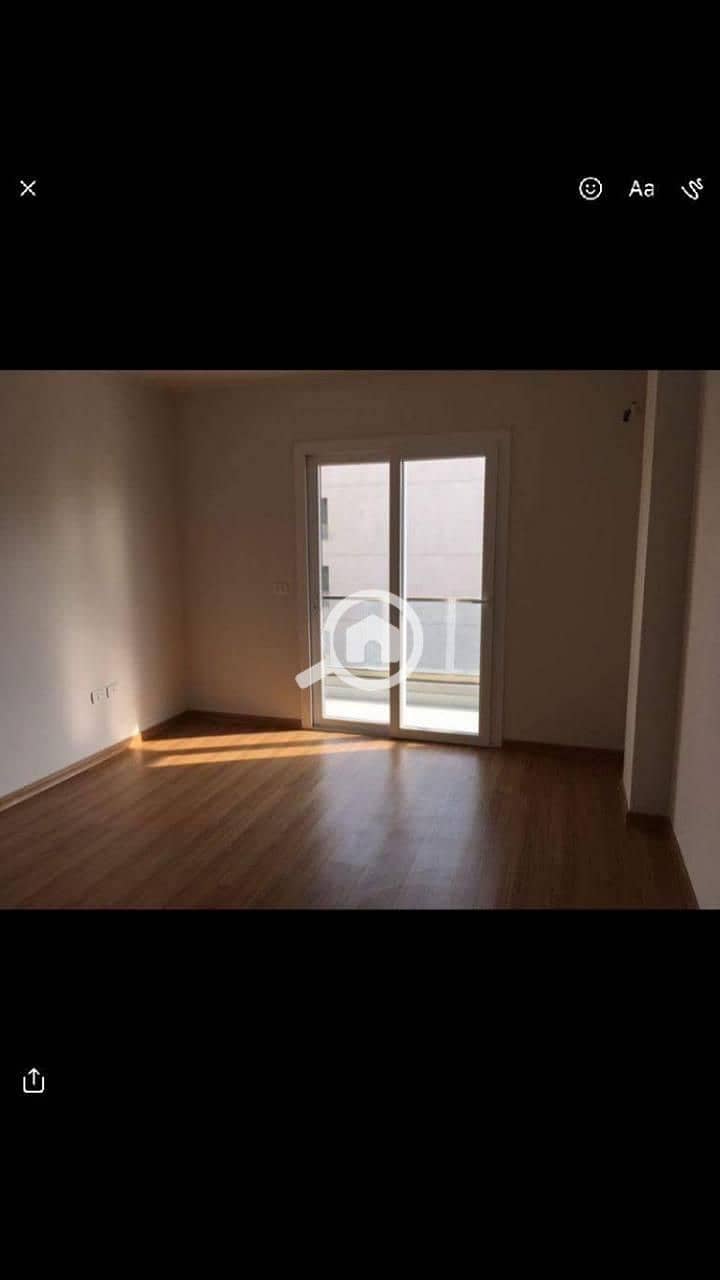 6 595420ee-abf6-49dd-a259-ed4e37404ffc. jpg