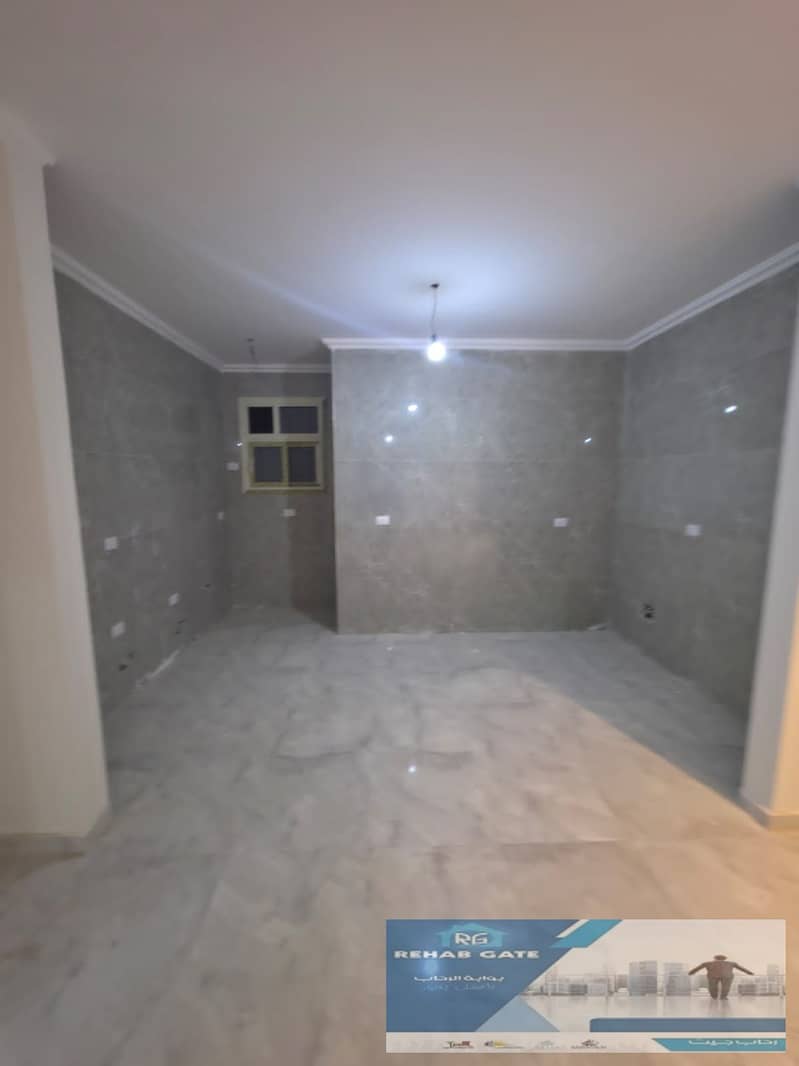 6 09f39f65-7e9e-4e18-b74d-e22b297fc5dc. jpg