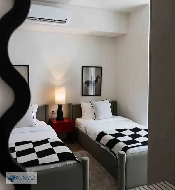 4 WhatsApp Image 2026-01-08 at 1.19. 45 PM. jpeg