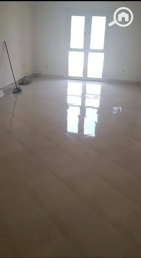 WhatsApp Video 2026-01-08 at 1.14. 29 PM - frame at 0m5s. jpg WhatsApp Video 2026-01-08 at 1.14. 29 PM - frame at 0m5s. jpg