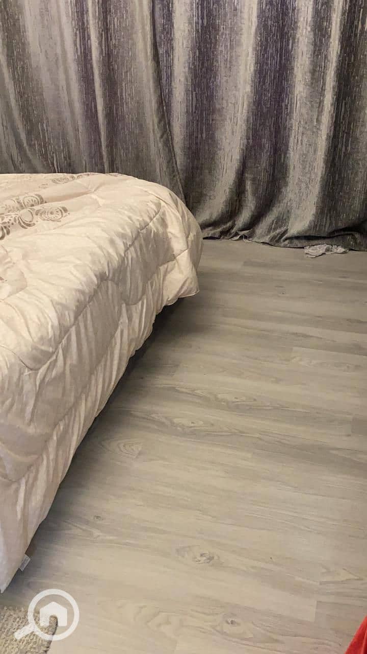 3 1c2e2eaa-0385-41b4-b183-9904b8d7ee36. jpg