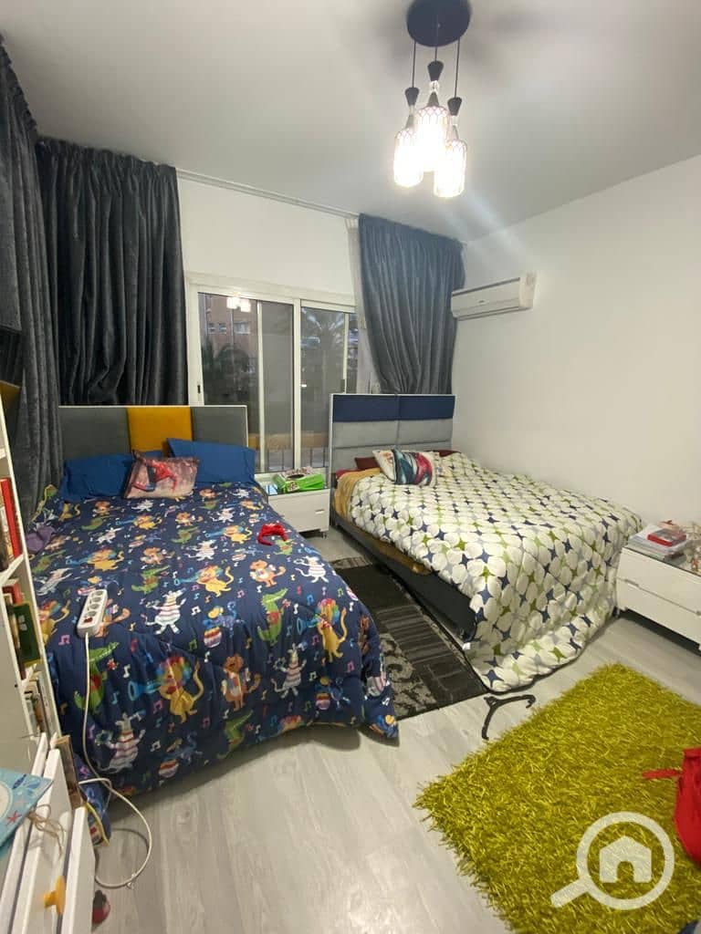 4 1f41d5a4-bc6d-4949-a456-14ee47fb3d1b. jpg