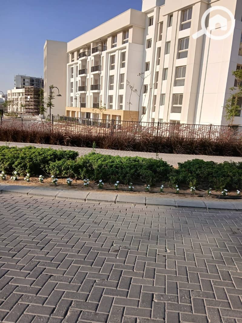 2 8059d7e1-ed13-4620-8163-9e1124e140ae. jpg