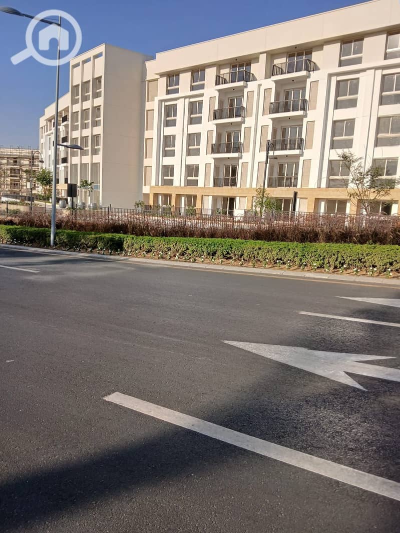 3 3226fe66-375e-470c-a1b9-77460f827cc9. jpg