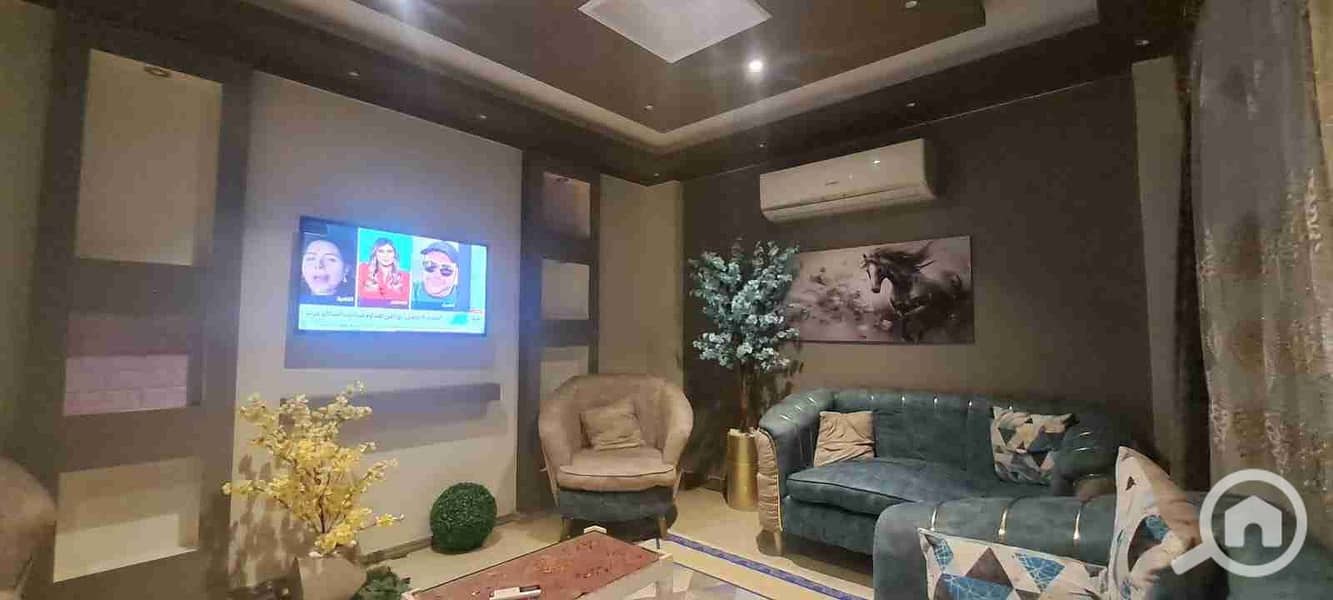 2 motion_photo_1391639716223489371. jpg