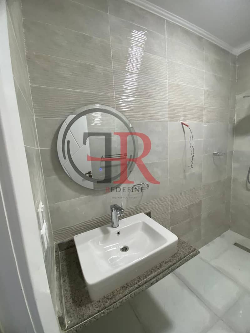 9 WhatsApp Image 2026-01-08 at 12.39. 57 PM. jpeg