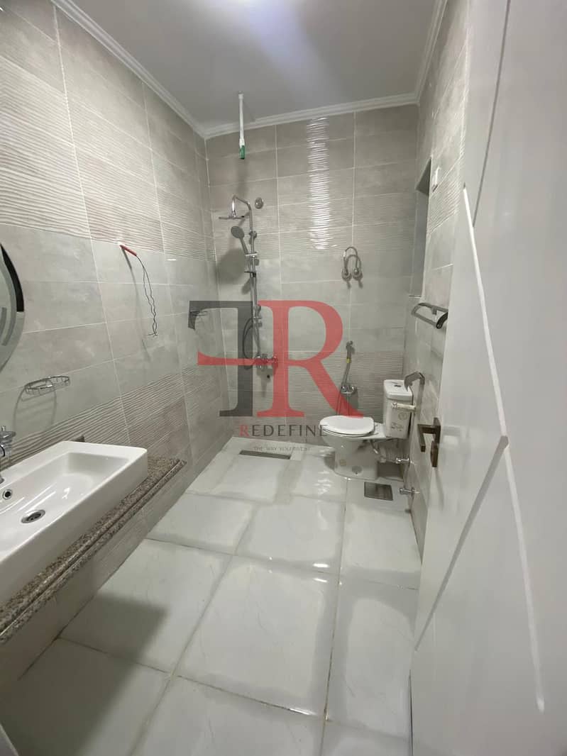 10 WhatsApp Image 2026-01-08 at 12.39. 56 PM (1). jpeg