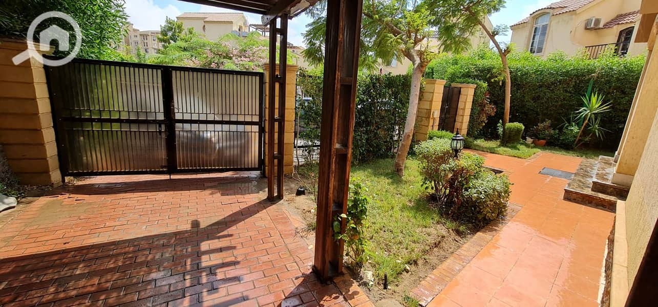 4 3b934508-45b8-4e91-96e8-e7043952a37e. jpg