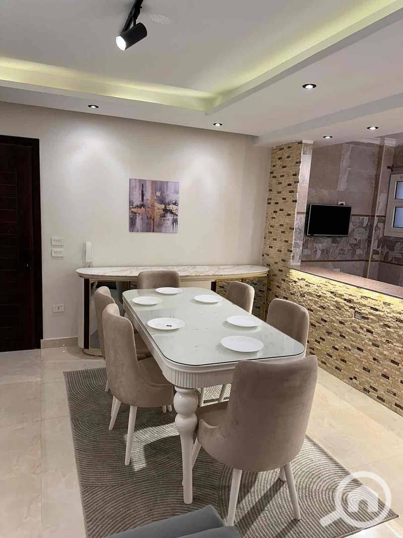 3 6f643fa1-ea53-4f2f-819c-e6e37ce8f56d. jpg