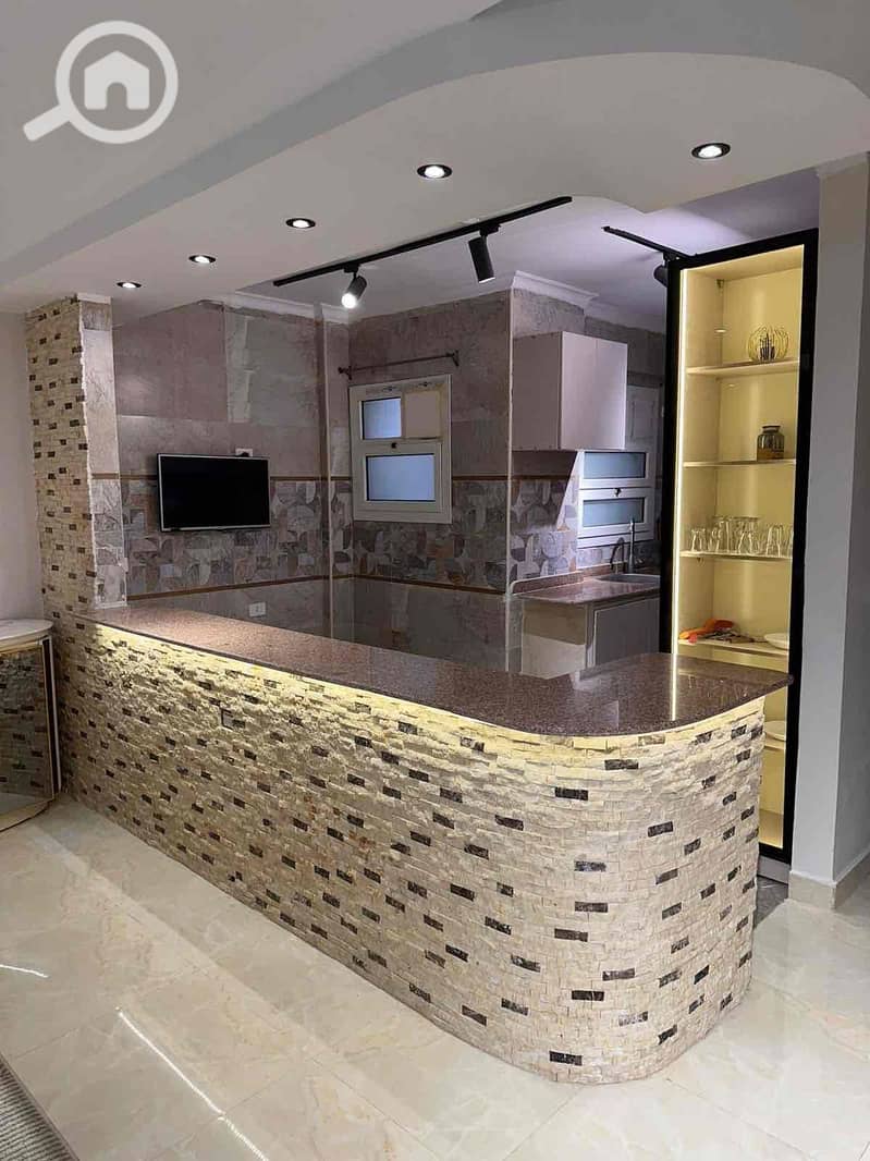 4 ea65767d-2c3f-4a00-9c53-f267f66000d0. jpg