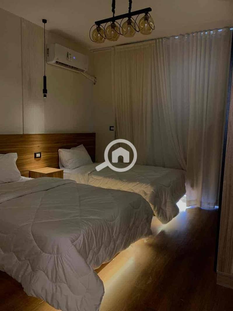 9 c506be9b-c1e8-4e33-9139-e07a431d5033. jpg