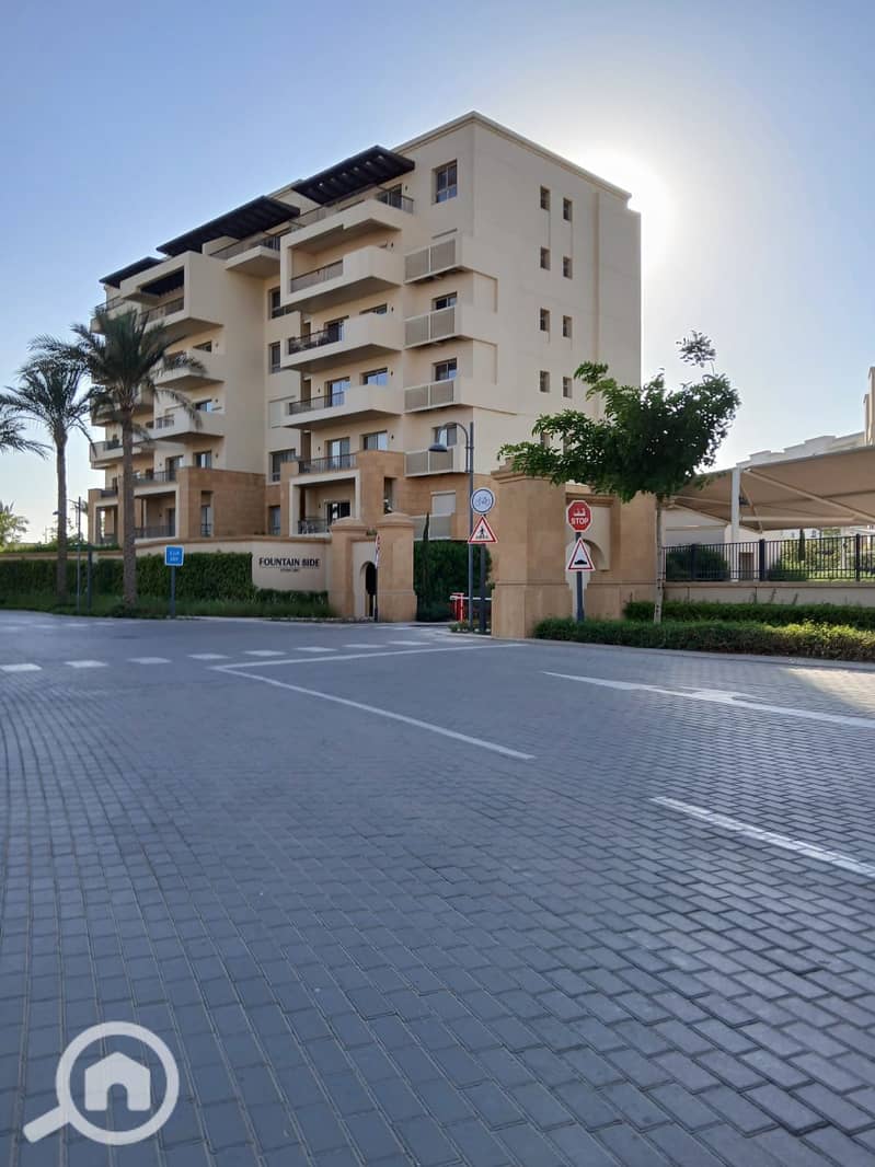 2 1c54dc6d-aedb-4b2d-90ad-295ad499c781. jpg