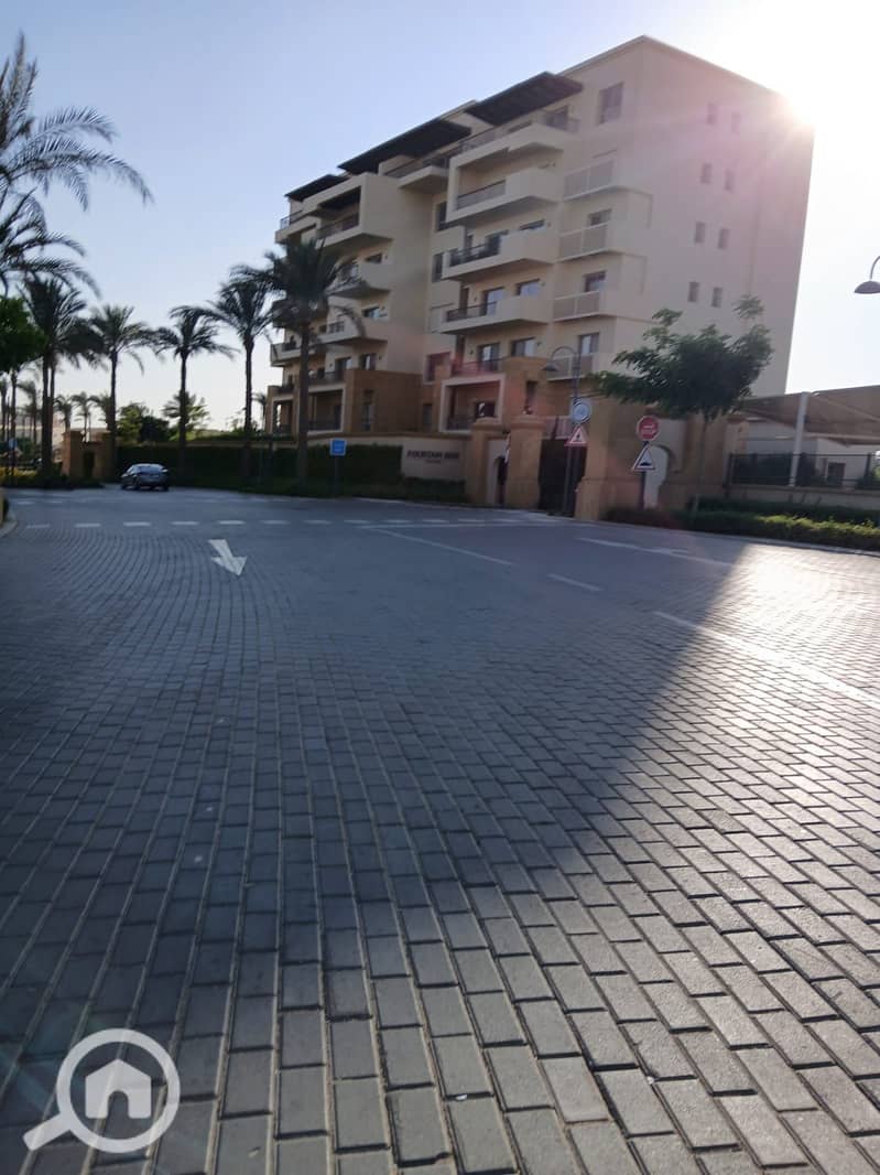 5 2b9042a1-ca36-4607-b568-ca4e19cc4e9f. jpg