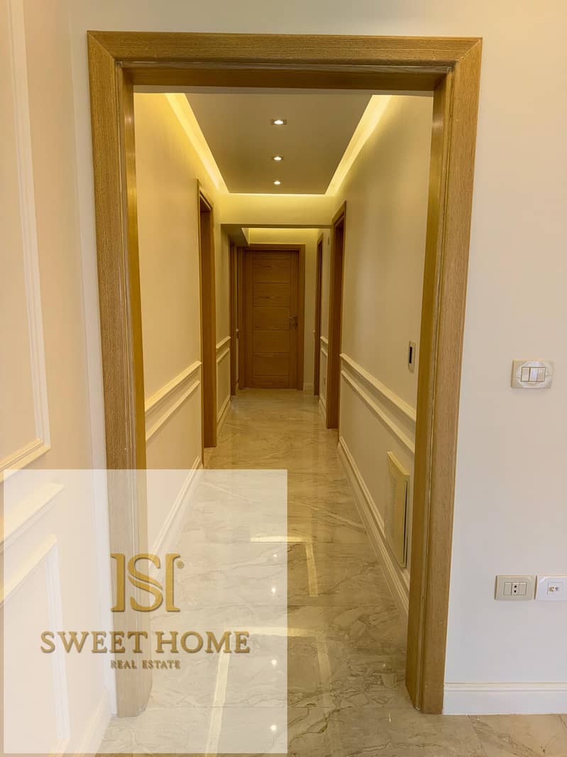 4 WhatsApp Image 2026-01-07 at 22.54. 13 (1). jpeg