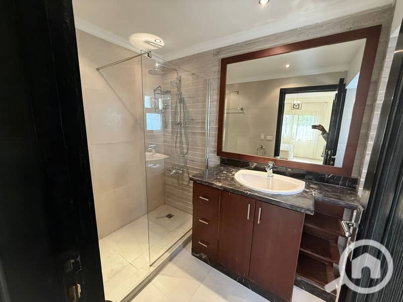 11 WhatsApp Image 2025-09-22 at 4.36. 44 PM (4). jpeg