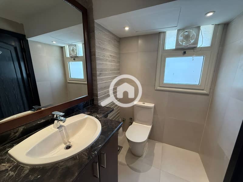 12 WhatsApp Image 2025-09-22 at 4.36. 44 PM (3). jpeg