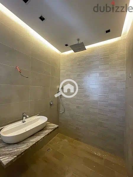 12 87141762-800x600. jpeg