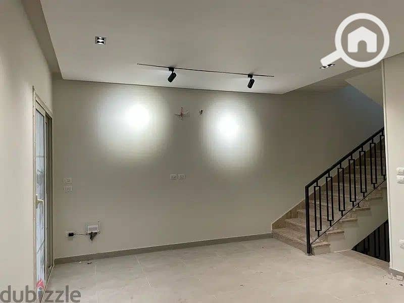 18 87172012-800x600. jpeg