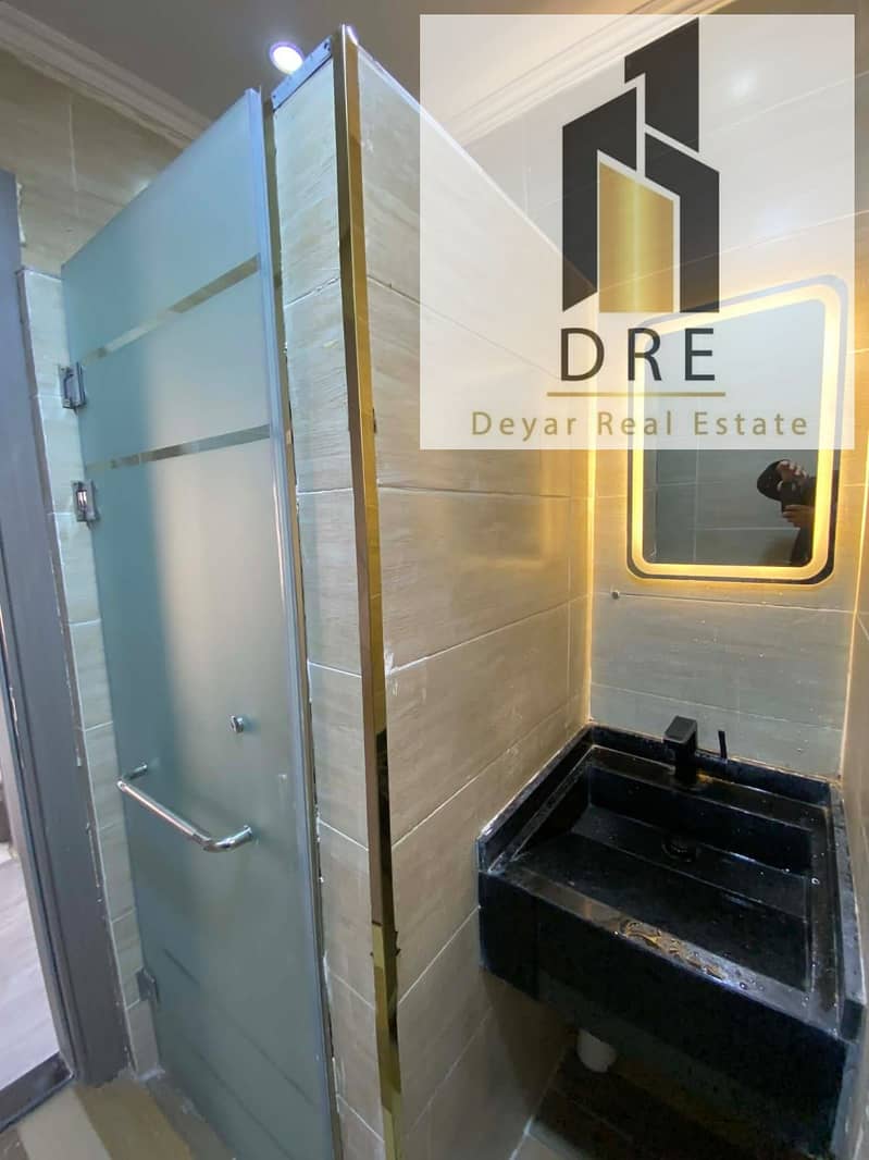 6 7be62a3a-f699-4441-97a7-627b85f9f916. jpg