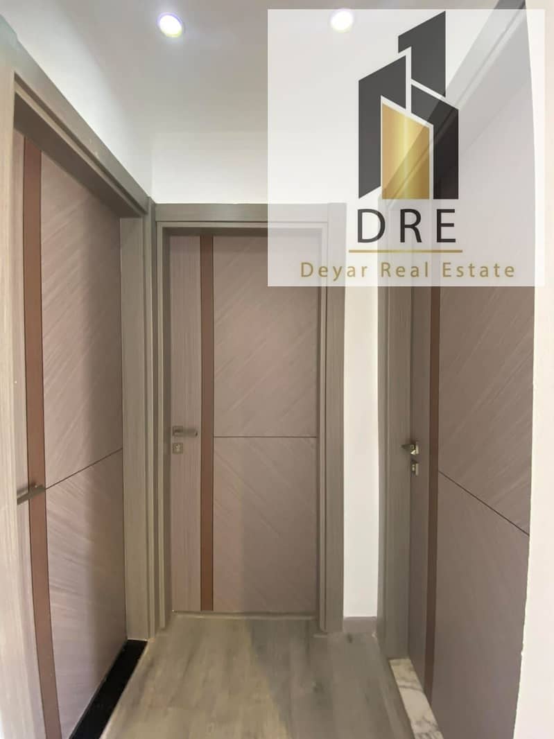 13 863d5370-bb53-4abb-af1f-c8ae272ea7c4. jpg