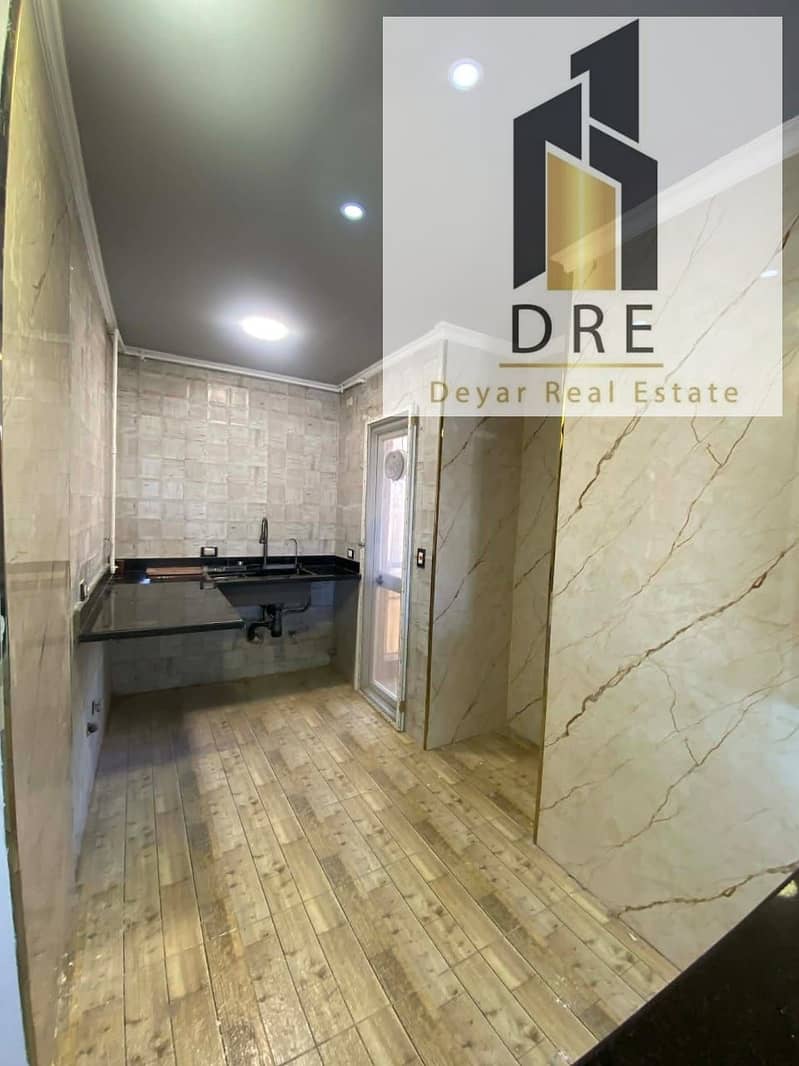 19 c593f9dc-fe4c-4a9b-b4da-6cfcdf4bd5c1. jpg