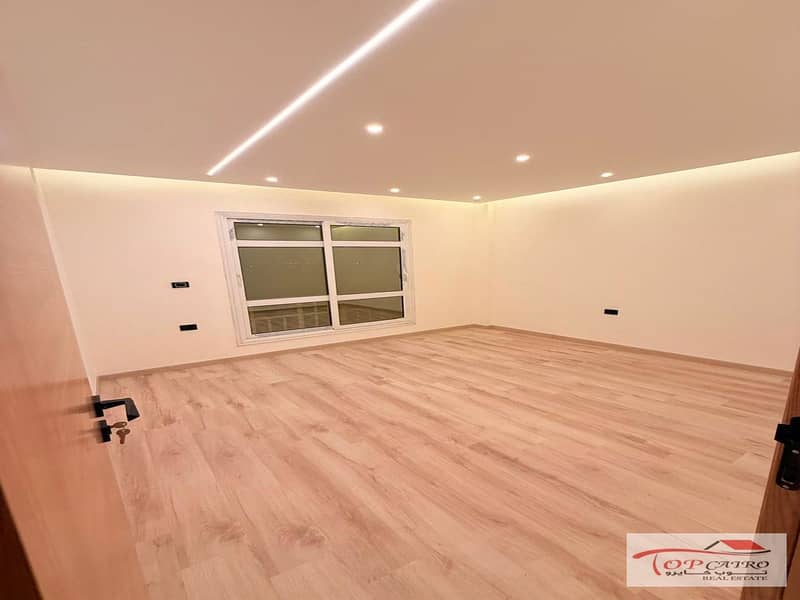 9 WhatsApp Image 2026-01-07 at 11.12. 52 PM (2)_1200x900. jpg