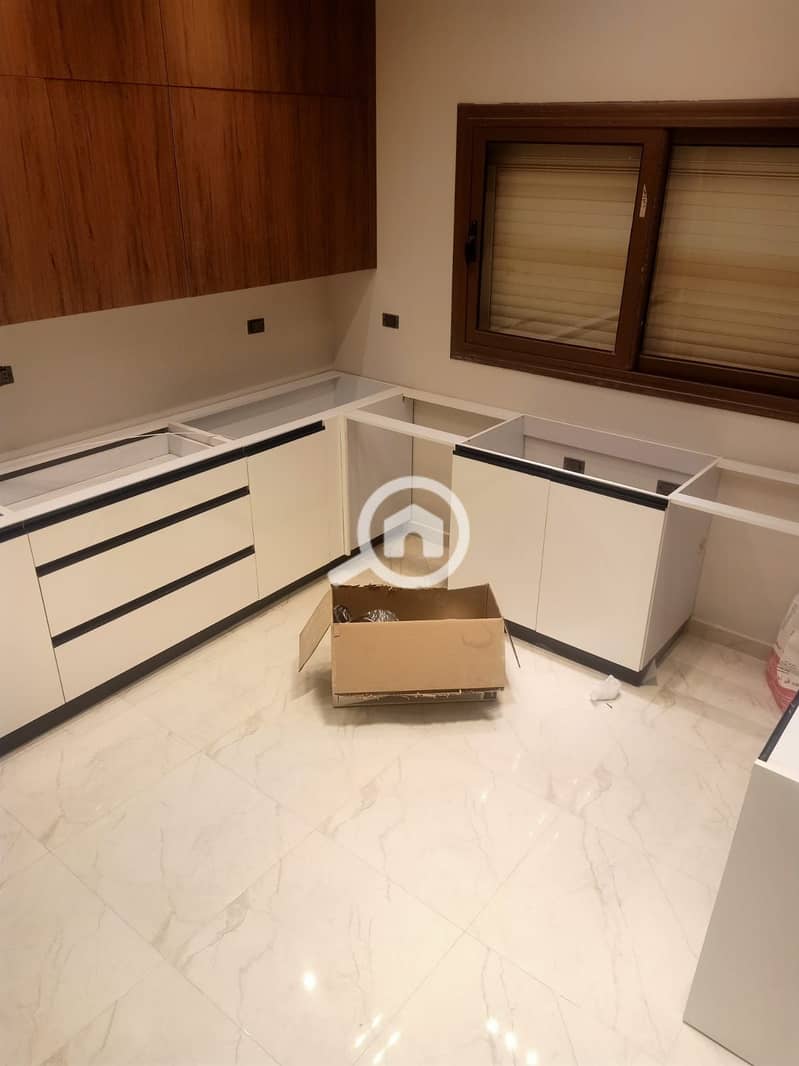 4 7f90511f-d61e-418e-97ce-0f8413630c17. jpeg