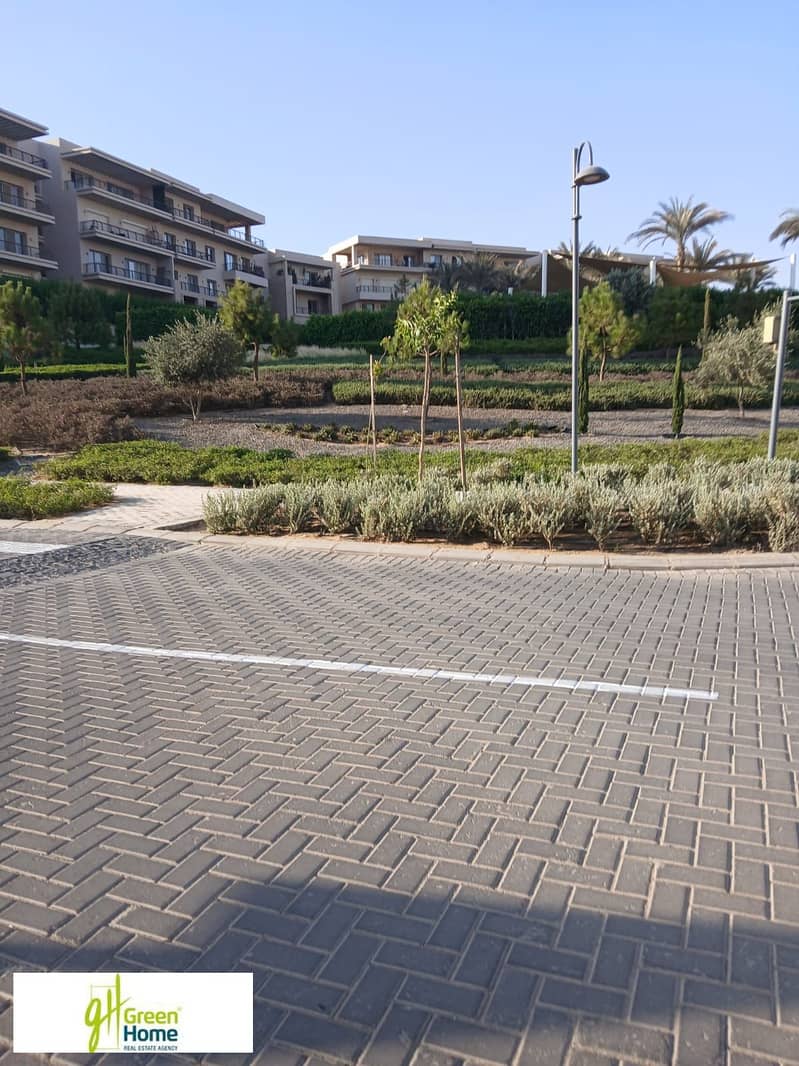 8 WhatsApp Image 2025-10-27 at 13.14. 35 (1). jpeg