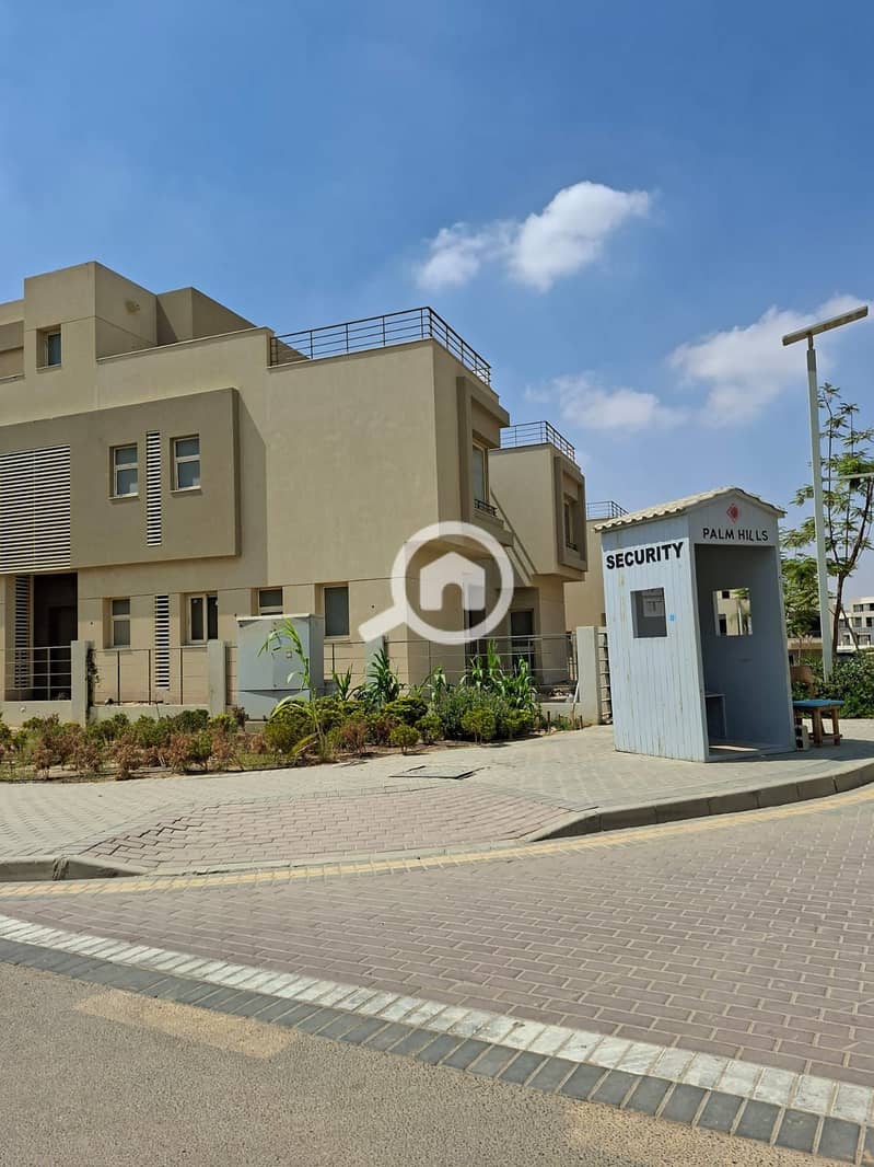 10 WhatsApp Image 2026-01-04 at 22.52. 10 (1). jpeg