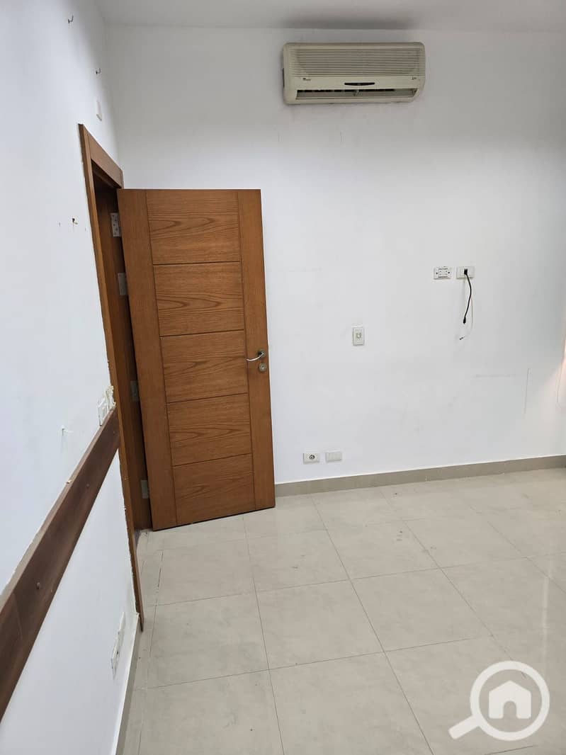 2 WhatsApp Image 2026-01-07 at 5.20. 56 PM (1). jpeg