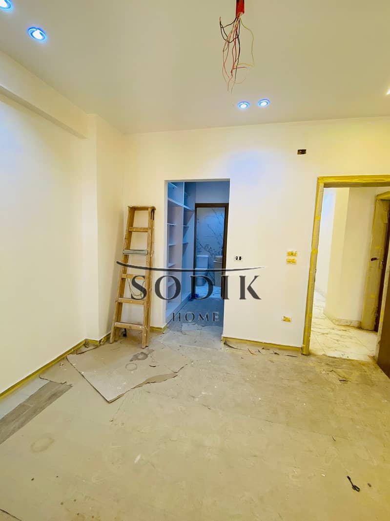 9 9605177d-8f5b-426a-8fa6-faab2e05bc05. jpg