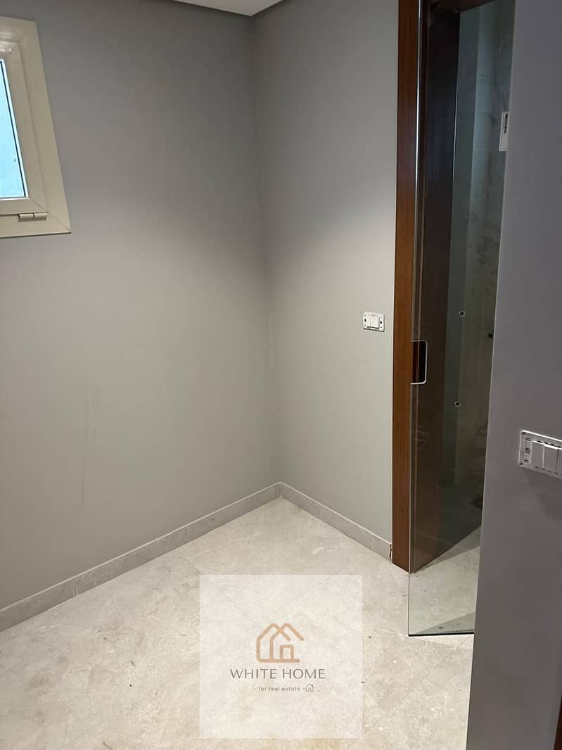 10 WhatsApp Image 2026-01-08 at 1.33. 41 PM. jpeg