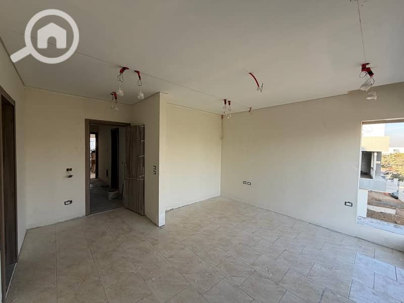 5 WhatsApp Image 2026-01-08 at 2.32. 13 PM (1). jpeg