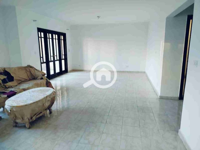 1000311804. jpg 1000311804. jpg