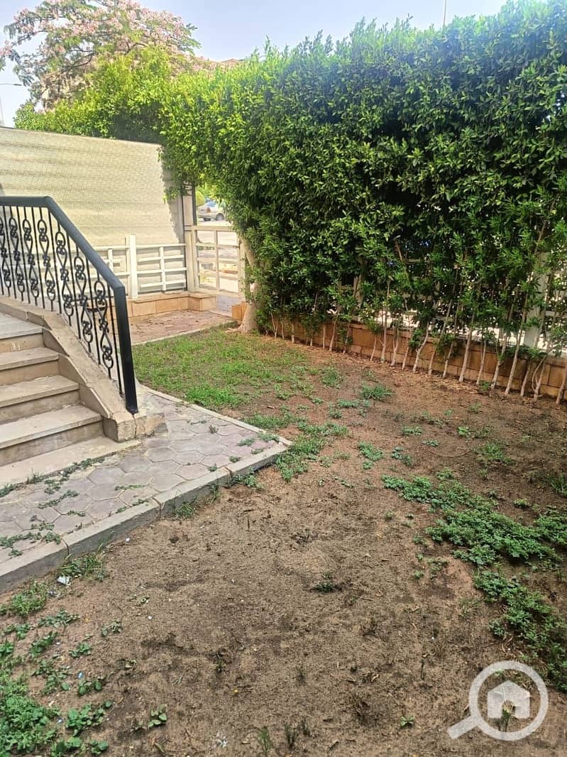 3 62b29ac0-8bcc-462e-a5a3-fbc16c38c034. jpeg