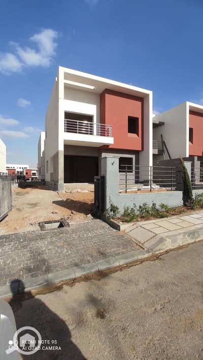 فیلا 3 غرف نوم للبيع في مدينتي، القاهرة - 500556560_1420771972333447_2647549823566056221_n. jpg