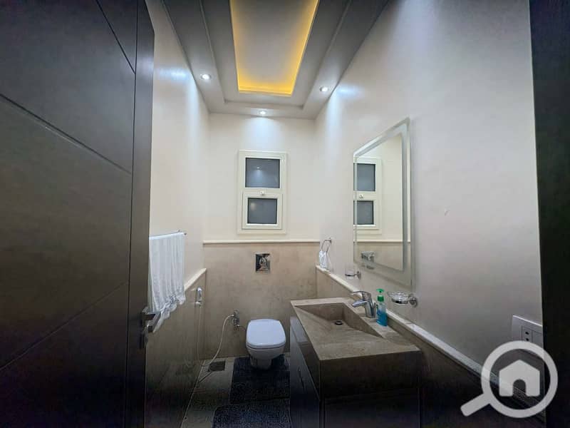 7 6e6f6e67-26ab-4e6c-84e6-f482d492a8e4. jpg