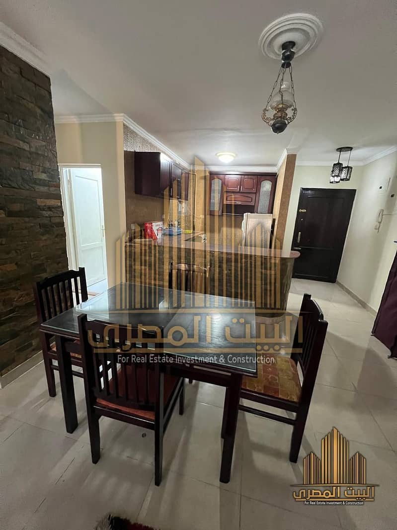 5 935b6885-5c8f-4dd2-9349-812d504b3283. jpg