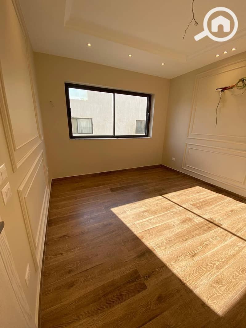 21 90dc49e2-78d1-453c-ae32-7a28d6ca50ac. jpeg