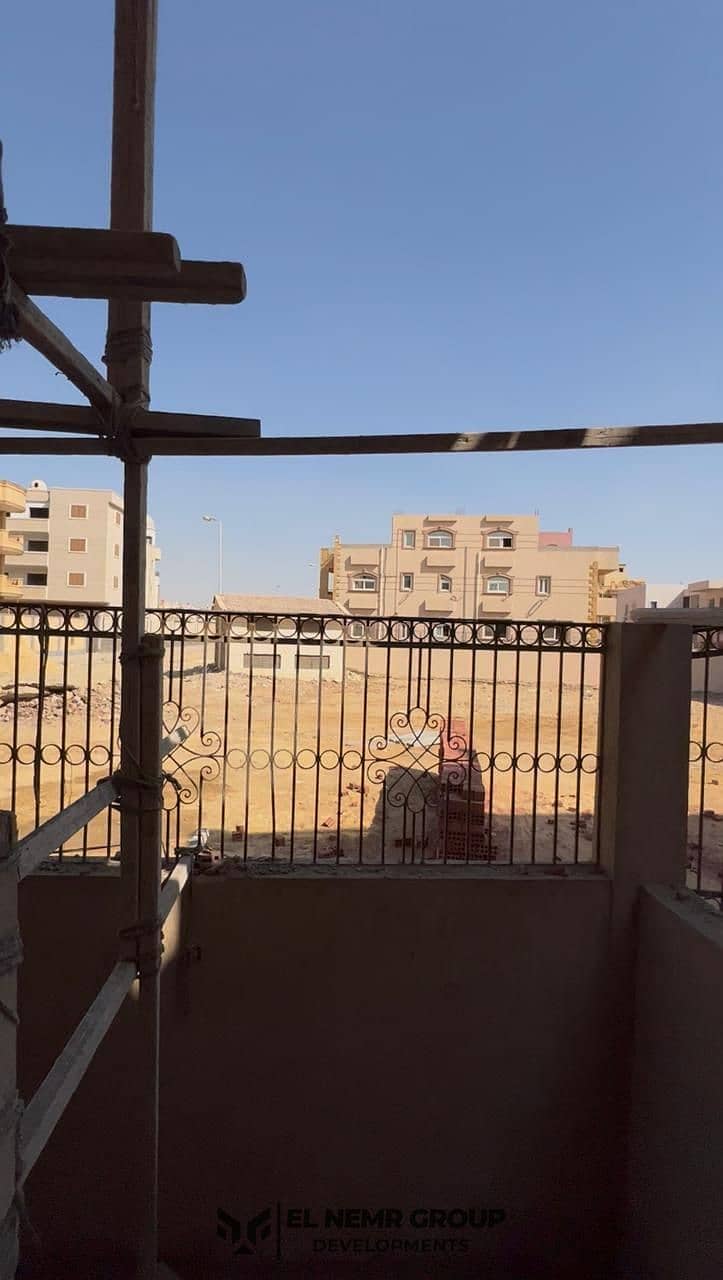 8 f5b1683e-f78f-440b-ac5c-3664ec7f2377. jpg