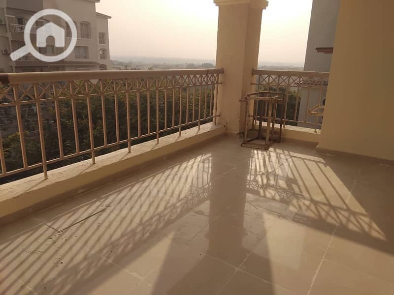 8 f043fe46-fd06-4a1c-8624-8c005100f3ac. jpg