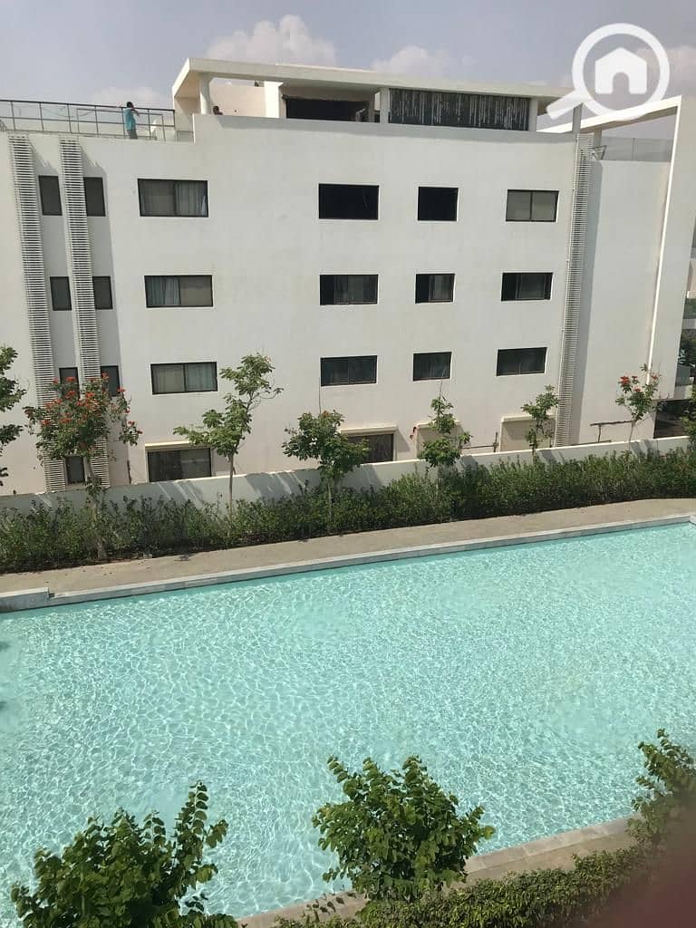 6 c7f214ee-789d-4247-bf6b-316c5fdcdf4d. jpg